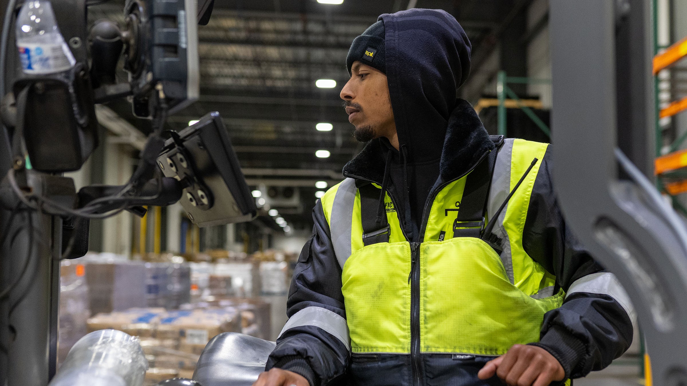 Epik Workwear Hi Vis Reflex insulated workwear beanie yellow for cold storage