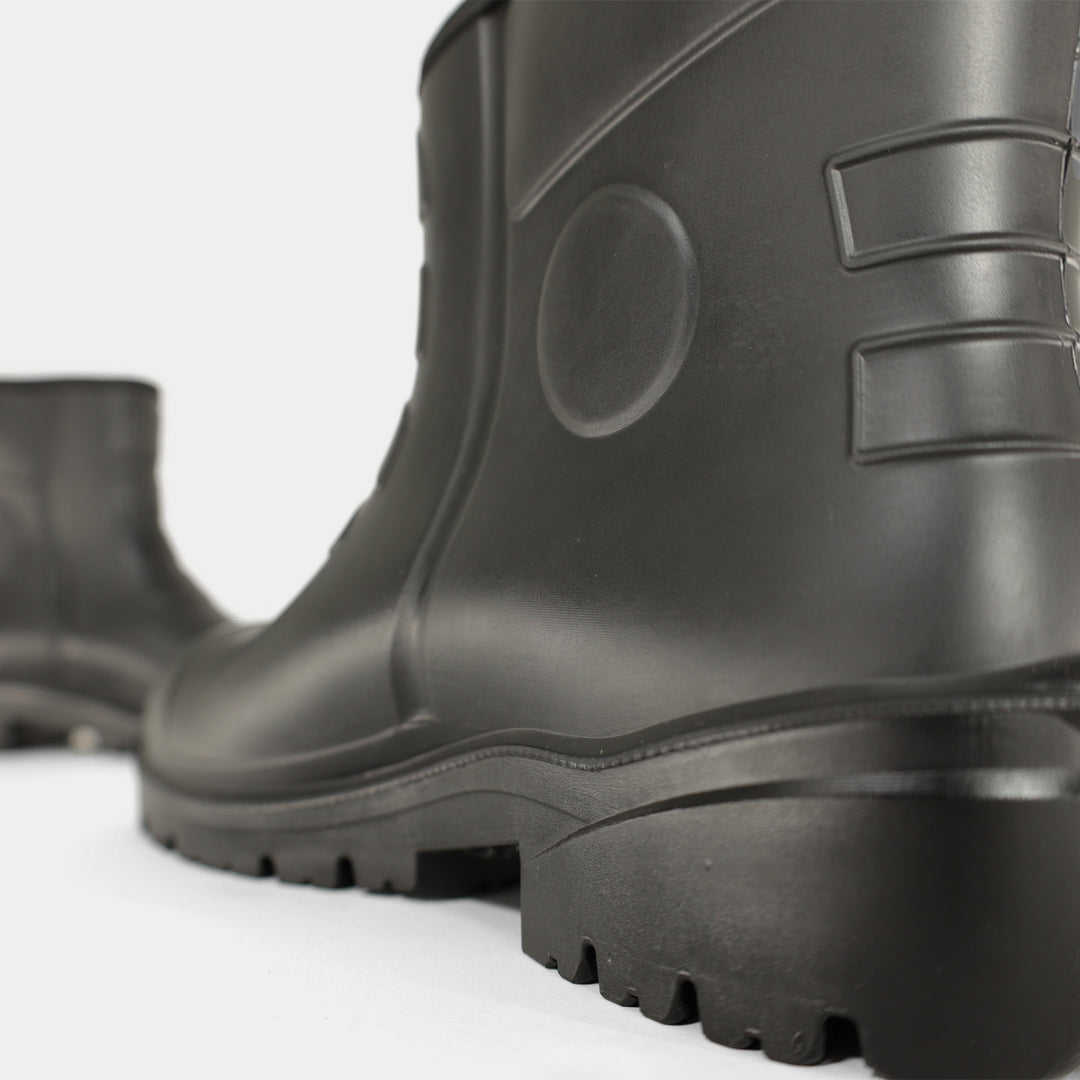 Epik Pace Safety Short Boot in Black Close Polyurethane