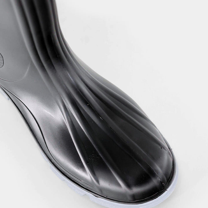 Epik Stride Rubber Safety Toe Boot Steel Like Toe close up