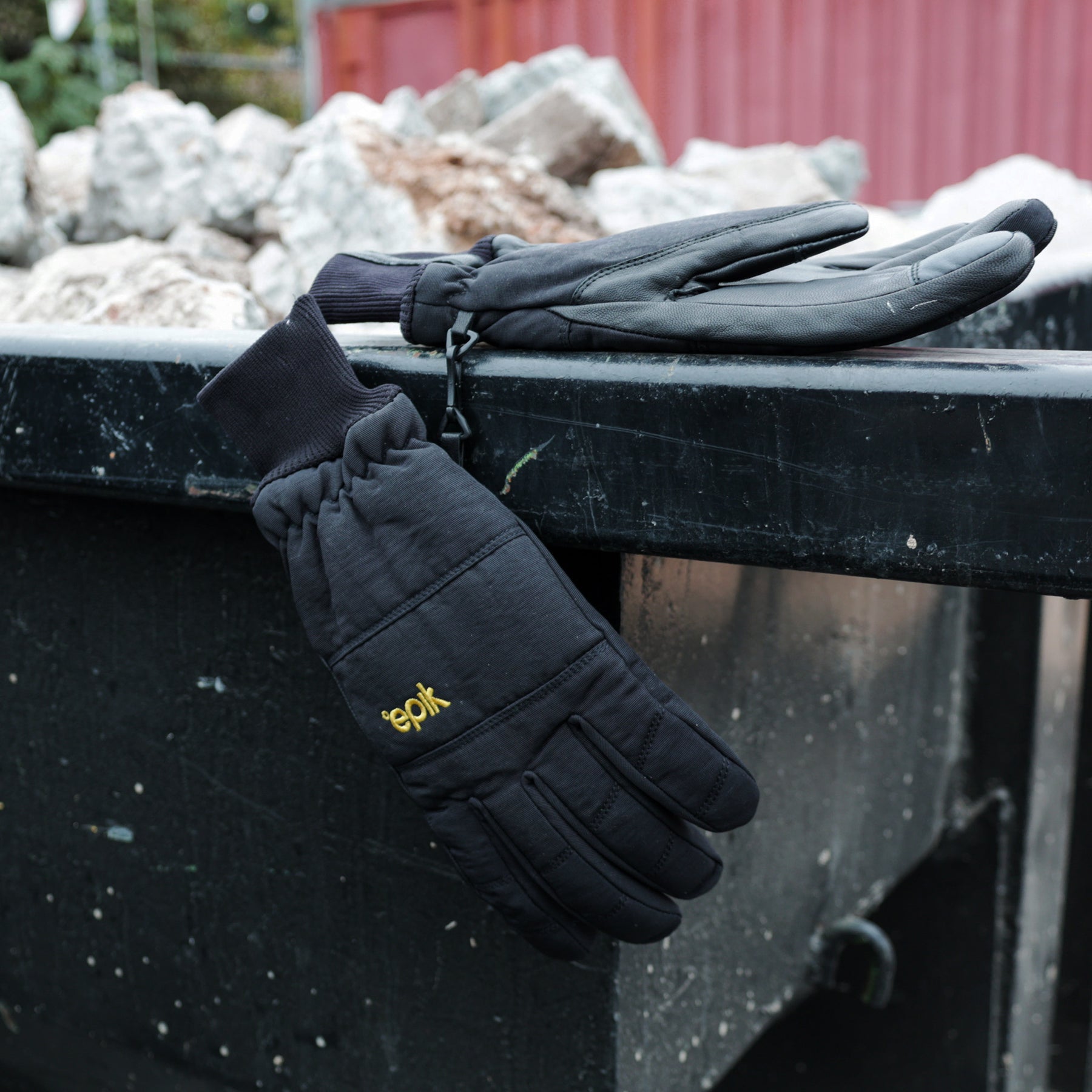 Epik Arctic Glove - Freezer Work Glove with Reinforced Grip in Black SM